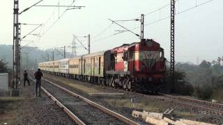 [IRFCA] 12284 Nizamuddin Ernakulam Duronto At Ulhas Bridge!!!!!!