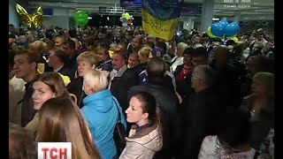 Паралімпійський тріумф: українці з захоплення зустрічали спортсменів-героїв