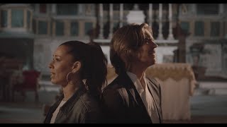 Amaury Vassili - The Prayer en duo avec Chimène Badi (Official Music Video)