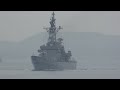 自衛艦の前を横切る💨【4k撮影】艦番号3520『はたかぜ』