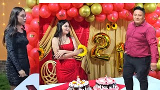 WILDER con mucho amor le canta a su NOVIA para partir el PASTEL 🎂 ❤️