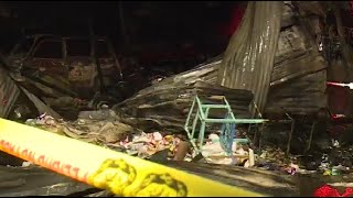 Incendio consume dos vehículos en un parqueadero del barrio Villa Cindy, en Suba