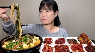 mukbang, spicy, kimchi. ASMR.