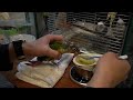 ウロコインコ　挿し餌