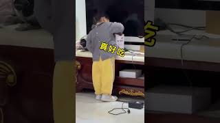 #姑姑暂时还没发现#熊孩子的日常 #天真活泼可爱的小朋友 #家有萌宝  #funnybaby