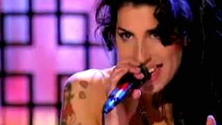 Amy Winehouse - Wake up Alone (MTV 45th at Night)