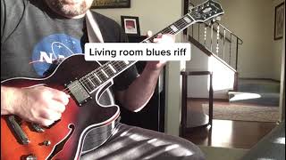 Living room blues with new Grote guitar LPF -002