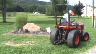 Kubota B2100 Compact Tractor 4x4 Diesel 3 Point Hitch 540 PTO For Sale