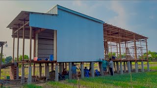 Gia Đình Cẩm Vui Mừng Háo Hức Khi Căn Nhà Sau Đã Được Dựng Gần Hoàn Thiện # HCCSMT