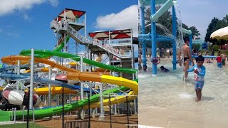 Water Parks for Kids and Splash Pad with Mommy & Baby |