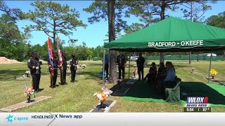 Wreaths placed on gravesites of fallen Jackson County police officers