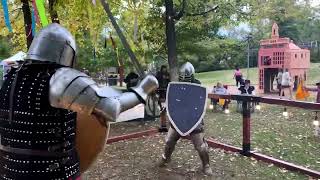 Buhurt - Sword and Shield Demo - Alex vs Brandon S
