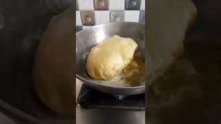 Mahalaya Paksha tiffin day12-மஹாளய பட்சம் டிபன்12- puffed, soft poori-பூரி- fluffy hotel style poori