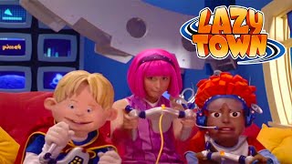 Jugar videojuegos | Lazy Town en Español | Dibujos Animados en Español