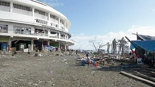 Philippines government considers huge cost of rebuilding after Typhoon Haiyan