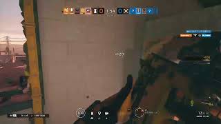 たかしさんにだされた歌を練習しながらR6。[R6]