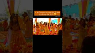 Badhai Do cousins surprise Wedding Choreography Haldi Song Sangeet Dance #viral #trending #ytshorts