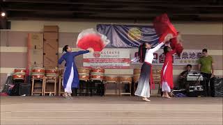 20220910 - Orlando, Florida - Fan Dance at the Moon Over Avalon Mid-Autumn Festival