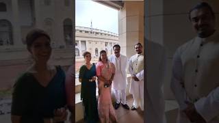 Varalakshmi Sharath Kumar with her family #trending #viral #shorts #ytshorts #youtubeshorts