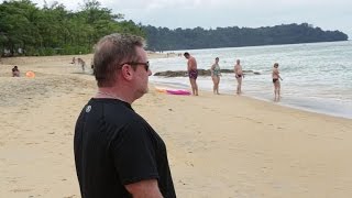Tsunami: un survivant revient sur les lieux et se souvient