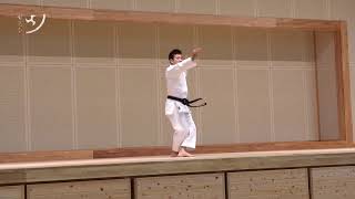 Kusanku (Chatan Yara) Kata Shimabukuro sensei   少林流    クーサンクー 「北谷屋良」型  島袋善詠 先生