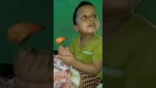 കുഞ്ഞ് എന്താ പറയുന്നത് എന്ന് കണ്ടോ 😂 #shortvideo #cutebaby #baby #cute #funnyvideo #funny#