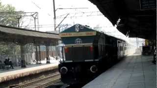 Kazipet WDG4 12642 with Konark Express shatters silence at Bhandup