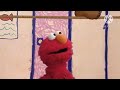 elmo world question feet