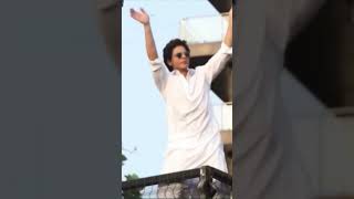 Shahrukh khan what's aap status #shorts #shahrukkhan