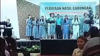 Tiada Sahabat merupakan lagu yang mewakili cerita hidup