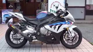 美人ライダー　かっこいい女性ライダー　アクラボヴィッチエキゾースト　AKRAPOVIC 　2013 BMW S1000RR　2012 CBR1000RR　品川　東京