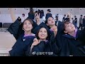 it was clear that shen yue was always surrounded by good friends.