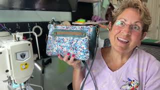 Let's Make the Arsia Crossbody Bag