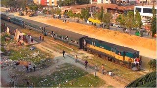 নারায়ণগঞ্জ মেইল ট্রেন । নারায়ণগঞ্জ টু ঢাকা । Mail Train Road । Dhaka-Narayanganj । বিডি রেলওয়ে