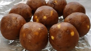 Vegan Chocolate Peanut Butter Balls - No Bake Recipe!