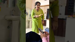 Mere ghr m mujhe hi gussa dikha rhi hai🤣🤣 #trending #comedy #funny #shorts #youtubeshorts