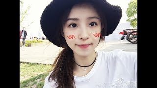 周二珂Chloe♥首張專輯《櫻花粉的浪漫》♥寫真 + 字幕