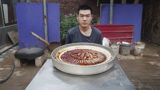 【食味阿远】阿远做“杂菌蒸肉”，铺满篦子下锅蒸，肥而不腻，太下饭了 | Shi Wei A Yuan