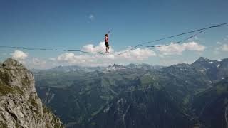 Highlines auf den Klettersteigen Braunwald