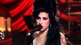 Amy Winehouse - You know I'm no good. Live in London 2007
