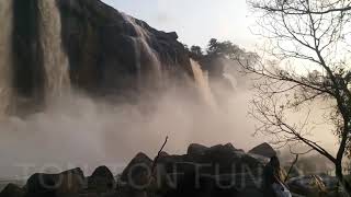 ഇ ഓണത്തിന് ഇവിടേക്കെ ആയാലോ യാത്ര ..................അതിരപ്പള്ളി