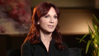 Cast Interview - An Aurora Teagarden Mystery – Marilu's Love of Twitter