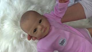 violas babystube reborn