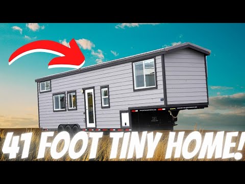 41' Tiny Home! Could you live HERE?