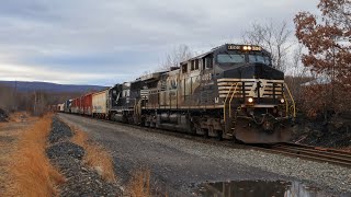 NS 4003 leads 10Z up the grade at Laflin, PA. 3/6/25.