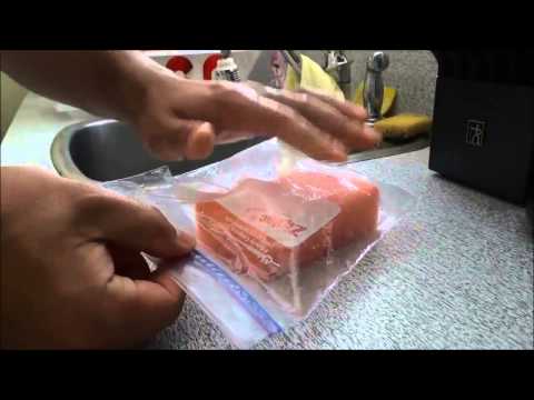 How To Make A Homemade Ice Pack (That Doesn't Leak) How To Make A Homemade Ice Pack (That Doesn't Leak)