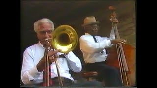 Memories Of New Orleans Bass Legend Chester Zardis (USA)