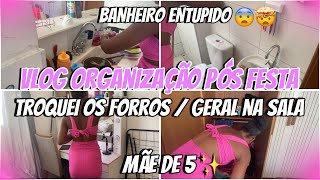 OLHO OQUE ACONTECEU 😨| TROQUEI OS FORROS✅ | Geralzona na sala ✨