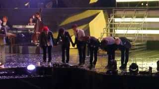 131009 Asia Song Festival EXO - Ending 아시아송 페스티벌 엔딩 (3/3)