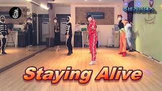 staying alive Line Dance  /  Fun Dance  /  Ivonne Verhagen